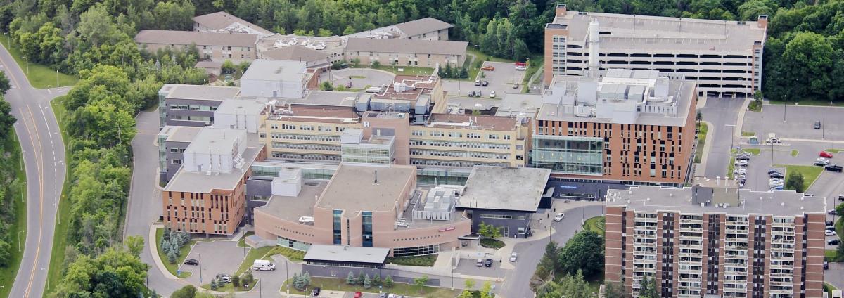 Vue aérienne de l'Hôpital Montfort