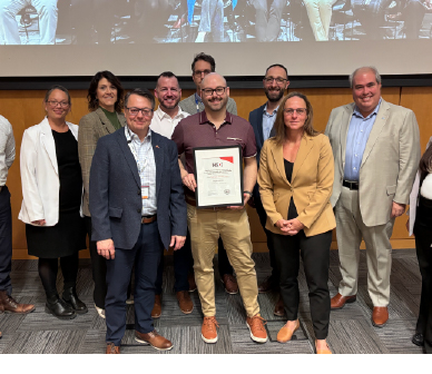 Photo de groupe avec la pratique exemplaire